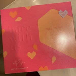 SOLD🐘Drunk Elephant Bare With Us Kit
